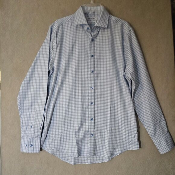 Men's Blue Checkered Casual Button Down Shirt - Picture 4 of 14